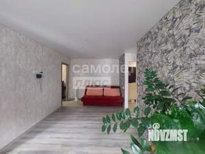 2-к квартира, вторичка, 43м2, 1/4 этаж