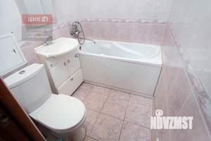 2-к квартира, вторичка, 45м2, 1/4 этаж