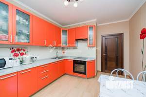 3-к квартира, вторичка, 87м2, 8/15 этаж