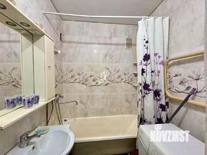 2-к квартира, вторичка, 50м2, 9/9 этаж