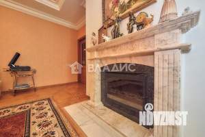 4-к квартира, вторичка, 150м2, 2/6 этаж