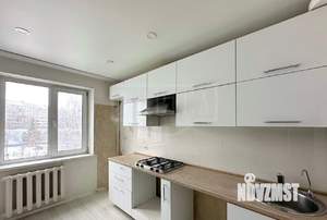 4-к квартира, вторичка, 92м2, 4/9 этаж