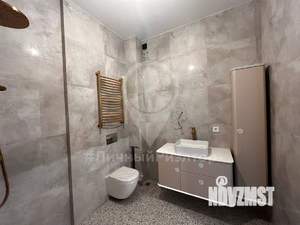 1-к квартира, вторичка, 63м2, 1/4 этаж