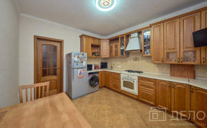 2-к квартира, вторичка, 70м2, 4/10 этаж