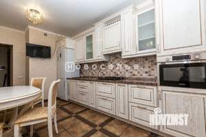 2-к квартира, вторичка, 64м2, 4/25 этаж