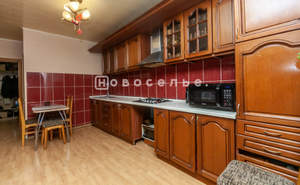 3-к квартира, вторичка, 115м2, 1/9 этаж
