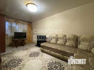 3-к квартира, вторичка, 60м2, 1/5 этаж