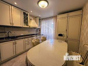 2-к квартира, вторичка, 64м2, 5/10 этаж