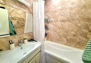 3-к квартира, вторичка, 63м2, 10/25 этаж