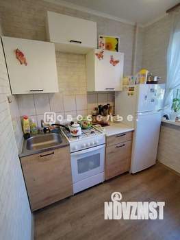 2-к квартира, вторичка, 43м2, 3/5 этаж