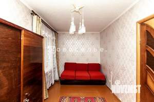 2-к квартира, вторичка, 40м2, 1/5 этаж