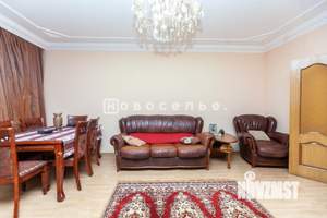 3-к квартира, вторичка, 115м2, 1/9 этаж