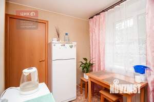 2-к квартира, вторичка, 42м2, 1/5 этаж