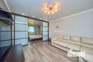 2-к квартира, вторичка, 77м2, 9/10 этаж