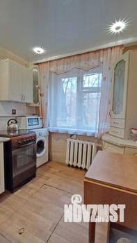 2-к квартира, вторичка, 45м2, 1/5 этаж