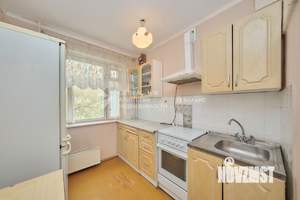 2-к квартира, вторичка, 48м2, 3/5 этаж