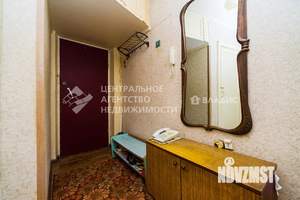 2-к квартира, вторичка, 42м2, 3/5 этаж