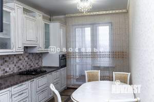 2-к квартира, вторичка, 64м2, 4/25 этаж