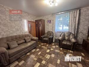 3-к квартира, вторичка, 64м2, 1/2 этаж
