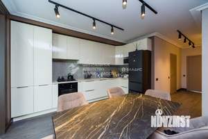 2-к квартира, вторичка, 74м2, 13/17 этаж