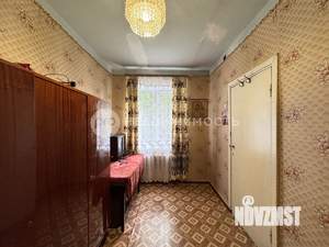 2-к квартира, вторичка, 44м2, 1/4 этаж