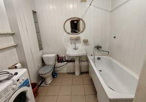 2-к квартира, вторичка, 64м2, 6/9 этаж