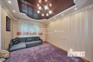 2-к квартира, вторичка, 61м2, 1/10 этаж