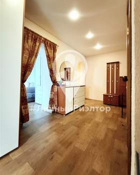 2-к квартира, вторичка, 71м2, 1/10 этаж