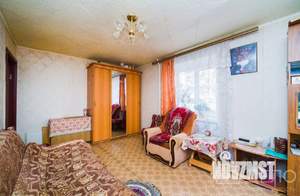 2-к квартира, вторичка, 42м2, 1/4 этаж