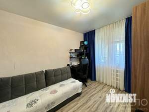 4-к квартира, вторичка, 93м2, 8/10 этаж