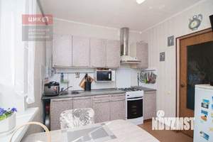 2-к квартира, вторичка, 61м2, 1/2 этаж