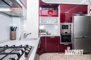 3-к квартира, вторичка, 75м2, 3/8 этаж