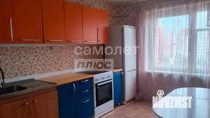 3-к квартира, вторичка, 72м2, 6/10 этаж