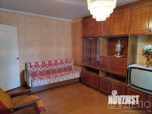 3-к квартира, вторичка, 61м2, 1/5 этаж