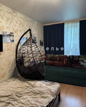 2-к квартира, вторичка, 44м2, 1/5 этаж