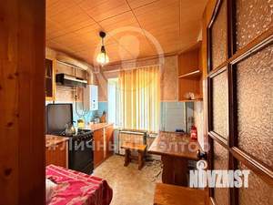 2-к квартира, вторичка, 42м2, 1/5 этаж