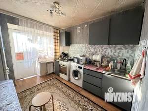 2-к квартира, вторичка, 62м2, 1/10 этаж