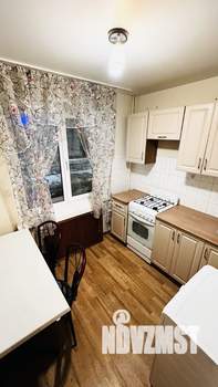 3-к квартира, вторичка, 61м2, 2/5 этаж