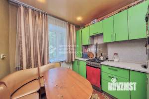 2-к квартира, вторичка, 44м2, 1/4 этаж