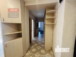 2-к квартира, вторичка, 64м2, 1/10 этаж