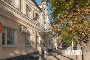 3-к квартира, вторичка, 124м2, 1/2 этаж