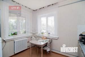 2-к квартира, вторичка, 61м2, 1/2 этаж