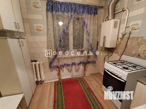 3-к квартира, вторичка, 42м2, 4/4 этаж