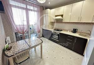 2-к квартира, вторичка, 63м2, 13/23 этаж