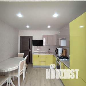 2-к квартира, вторичка, 62м2, 2/10 этаж
