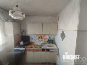 2-к квартира, вторичка, 52м2, 9/9 этаж