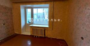 3-к квартира, вторичка, 60м2, 3/5 этаж