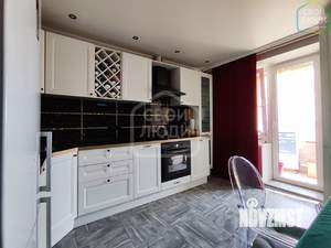 2-к квартира, вторичка, 65м2, 8/10 этаж