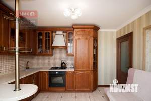 4-к квартира, вторичка, 143м2, 10/11 этаж