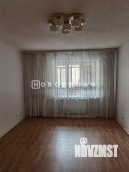 4-к квартира, вторичка, 164м2, 1/4 этаж
